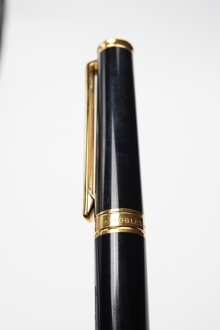 A Mont Blanc Noblesse Oblige fountain pen